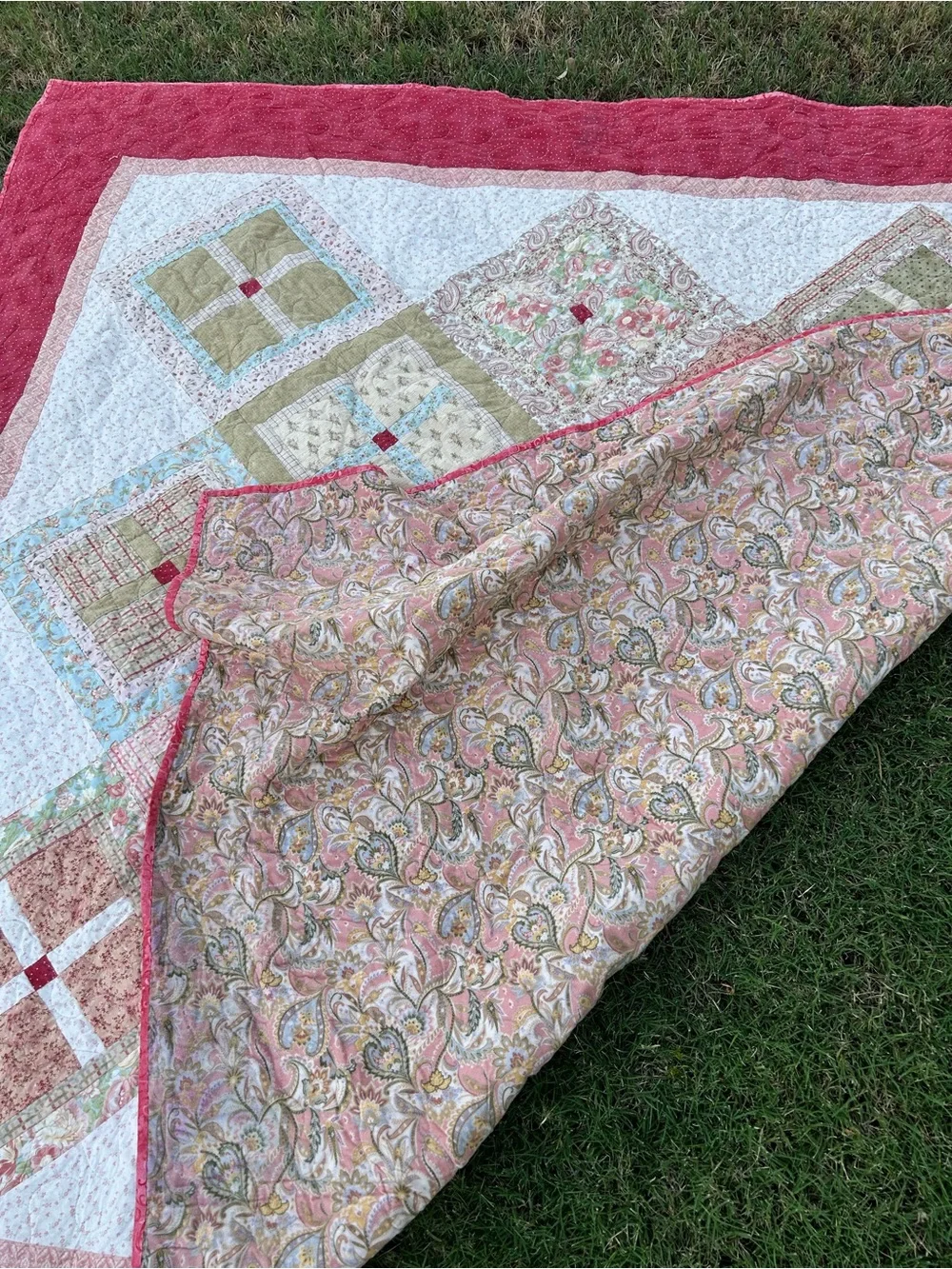 Handmade Pink Patchwork Quilt - Home Bedding